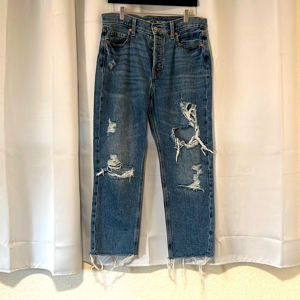 Old Navy High Rise Slouchy Straight Jeans